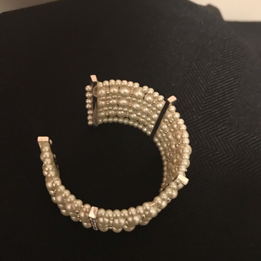 Pearl bracelets - Picture 2 of 4